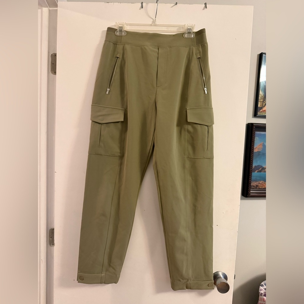 Athleta Women's Olive Straight Leg Pants